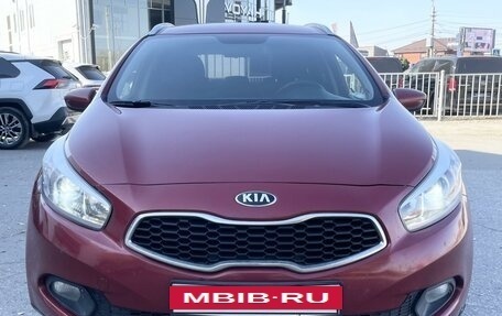 KIA cee'd III, 2013 год, 990 000 рублей, 2 фотография