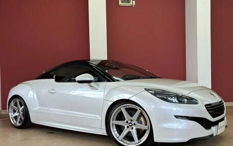 Peugeot RCZ I рестайлинг, 2013 год, 1 220 000 рублей, 8 фотография