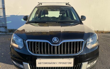 Skoda Yeti I рестайлинг, 2017 год, 1 990 000 рублей, 2 фотография