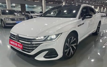 Volkswagen Passat CC, 2021 год, 3 242 000 рублей, 2 фотография