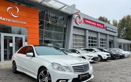 Mercedes-Benz E-Класс, 2011 год, 1 580 000 рублей, 1 фотография