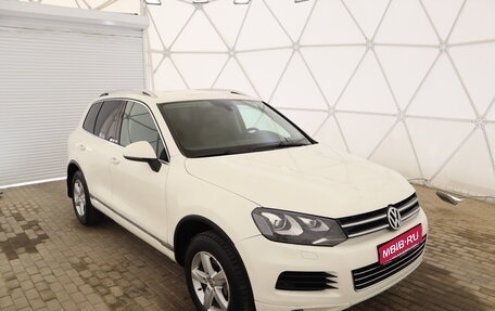 Volkswagen Touareg III, 2011 год, 2 100 000 рублей, 1 фотография