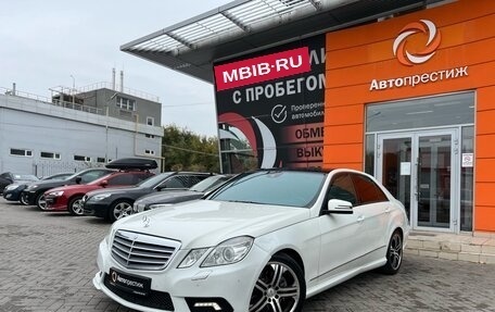 Mercedes-Benz E-Класс, 2011 год, 1 580 000 рублей, 3 фотография