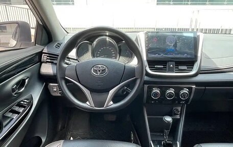 Toyota Yaris XP150 рестайлинг, 2021 год, 1 209 000 рублей, 9 фотография