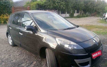 Renault Scenic III, 2010 год, 990 000 рублей, 4 фотография