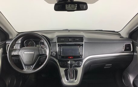 Haval H6, 2019 год, 1 600 000 рублей, 13 фотография