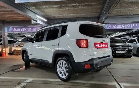 Jeep Renegade I рестайлинг, 2020 год, 2 200 000 рублей, 4 фотография