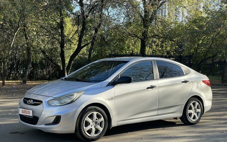 Hyundai Solaris II рестайлинг, 2013 год, 850 000 рублей, 9 фотография