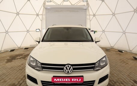 Volkswagen Touareg III, 2011 год, 2 100 000 рублей, 8 фотография