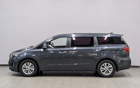 KIA Carnival III, 2017 год, 2 780 000 рублей, 8 фотография