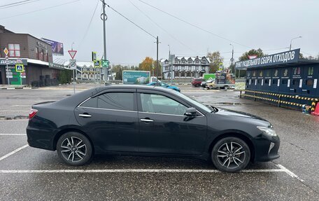 Toyota Camry, 2017 год, 2 350 000 рублей, 2 фотография