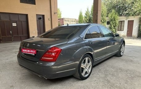 Mercedes-Benz S-Класс, 2009 год, 1 799 999 рублей, 4 фотография