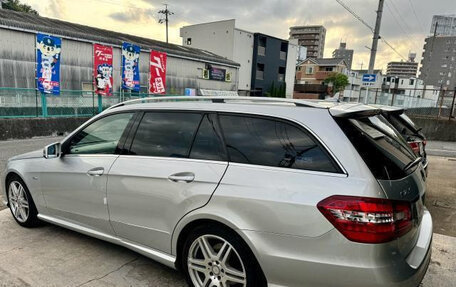 Mercedes-Benz E-Класс, 2012 год, 6 фотография