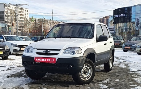 Chevrolet Niva I рестайлинг, 2019 год, 960 000 рублей, 1 фотография