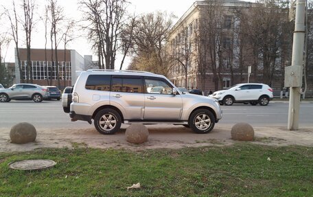 Mitsubishi Pajero IV, 2007 год, 1 550 000 рублей, 4 фотография