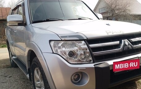 Mitsubishi Pajero IV, 2007 год, 1 550 000 рублей, 10 фотография