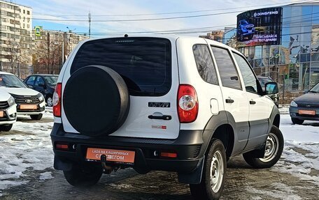 Chevrolet Niva I рестайлинг, 2019 год, 960 000 рублей, 4 фотография