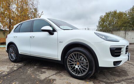 Porsche Cayenne III, 2016 год, 7 500 000 рублей, 3 фотография