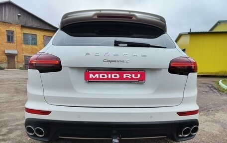 Porsche Cayenne III, 2016 год, 7 500 000 рублей, 2 фотография