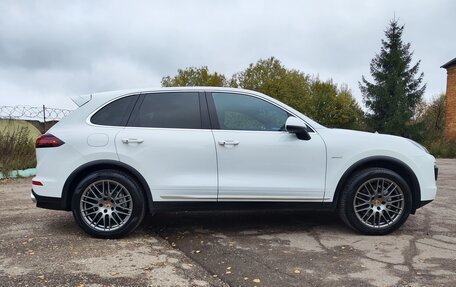 Porsche Cayenne III, 2016 год, 7 500 000 рублей, 8 фотография