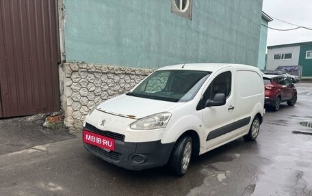 Peugeot Partner II рестайлинг 2, 2013 год, 450 000 рублей, 3 фотография