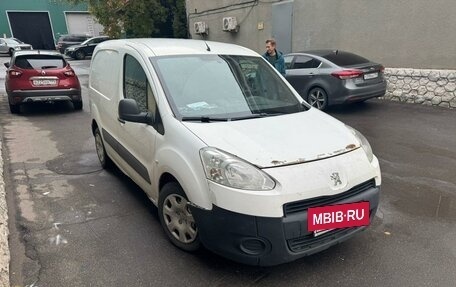 Peugeot Partner II рестайлинг 2, 2013 год, 450 000 рублей, 4 фотография