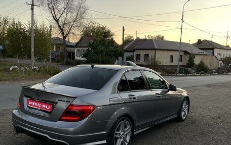 Mercedes-Benz C-Класс, 2011 год, 1 650 000 рублей, 1 фотография