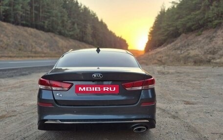 KIA K5 II, 2019 год, 1 550 000 рублей, 13 фотография