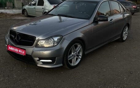 Mercedes-Benz C-Класс, 2011 год, 1 650 000 рублей, 10 фотография