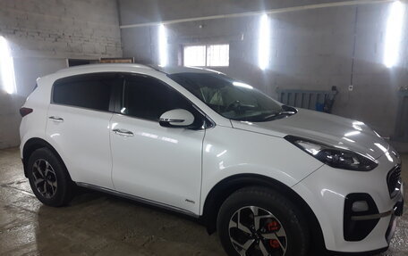 KIA Sportage IV рестайлинг, 2019 год, 2 800 000 рублей, 3 фотография