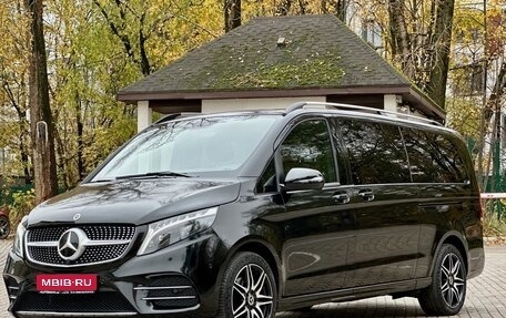 Mercedes-Benz V-Класс, 2023 год, 12 290 000 рублей, 1 фотография