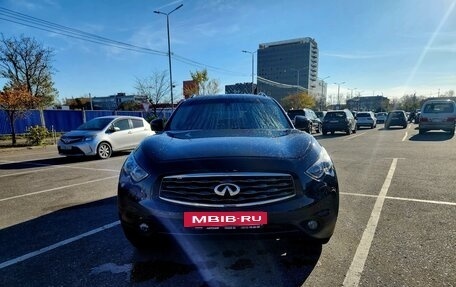 Infiniti FX II, 2011 год, 2 350 000 рублей, 18 фотография