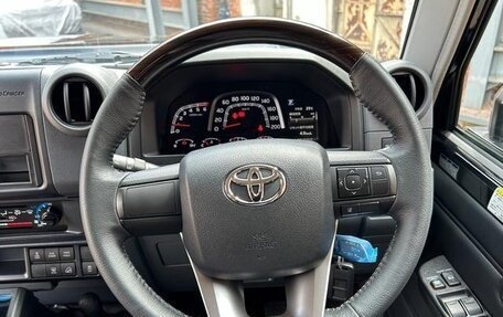 Toyota Land Cruiser 70, 2024 год, 11 390 000 рублей, 7 фотография