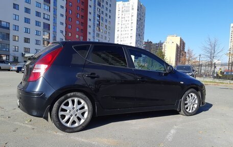 Hyundai i30 I, 2010 год, 900 000 рублей, 21 фотография