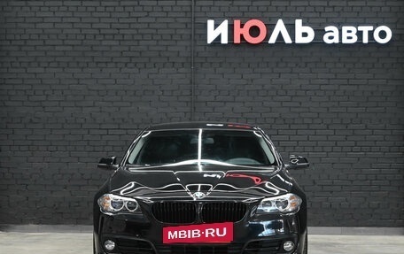 BMW 5 серия, 2015 год, 2 600 000 рублей, 2 фотография