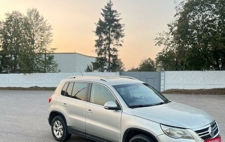 Volkswagen Tiguan I, 2009 год, 925 000 рублей, 2 фотография