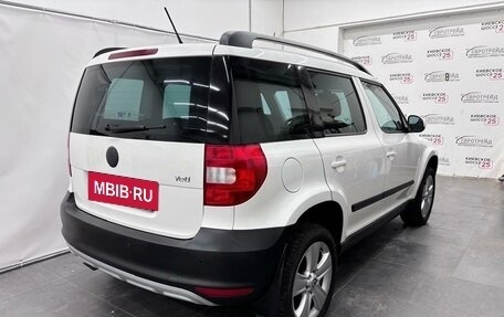 Skoda Yeti I рестайлинг, 2013 год, 930 000 рублей, 5 фотография