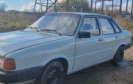 Audi 80, 1986 год, 200 000 рублей, 3 фотография