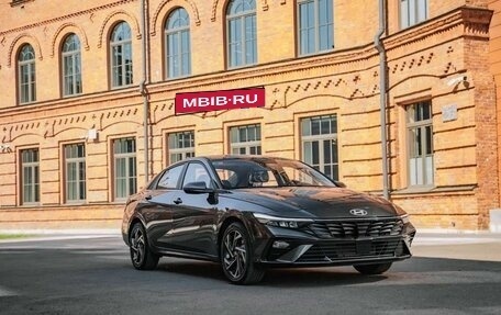 Hyundai Elantra, 2023 год, 2 290 000 рублей, 2 фотография