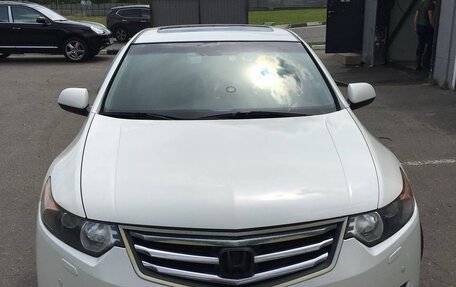 Honda Accord VIII рестайлинг, 2010 год, 1 300 000 рублей, 3 фотография