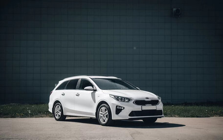 KIA cee'd III, 2020 год, 1 750 000 рублей, 1 фотография