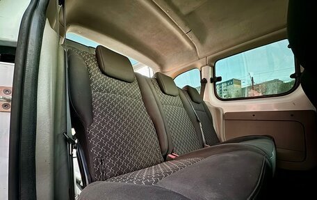 Renault Kangoo II рестайлинг, 2010 год, 569 000 рублей, 18 фотография