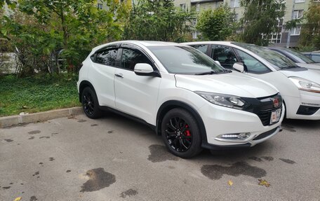 Honda Vezel, 2016 год, 1 950 000 рублей, 3 фотография