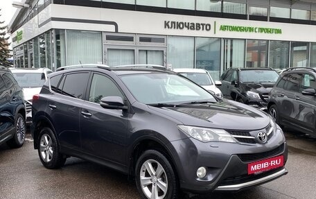 Toyota RAV4, 2014 год, 2 299 000 рублей, 3 фотография