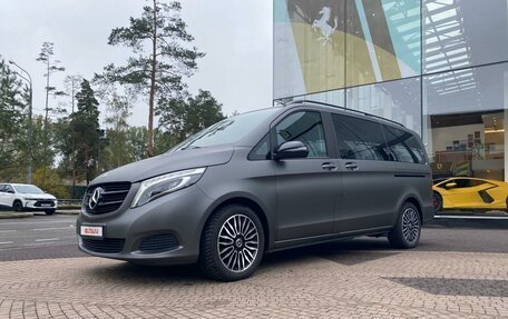 Mercedes-Benz V-Класс, 2018 год, 4 950 000 рублей, 6 фотография