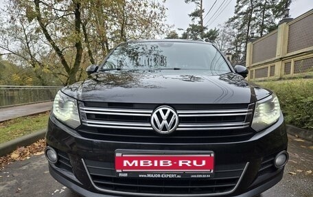 Volkswagen Tiguan I, 2016 год, 2 075 000 рублей, 2 фотография