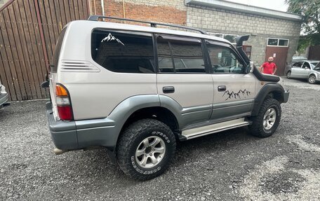 Toyota Land Cruiser Prado 90 рестайлинг, 1997 год, 1 500 000 рублей, 5 фотография