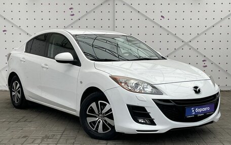 Mazda 3, 2011 год, 1 020 000 рублей, 2 фотография