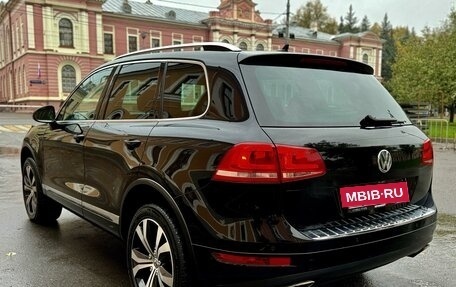 Volkswagen Touareg III, 2012 год, 2 630 000 рублей, 11 фотография