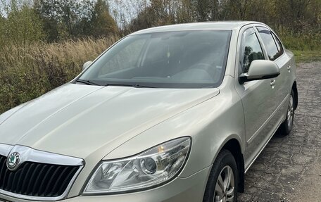 Skoda Octavia, 2013 год, 995 000 рублей, 2 фотография